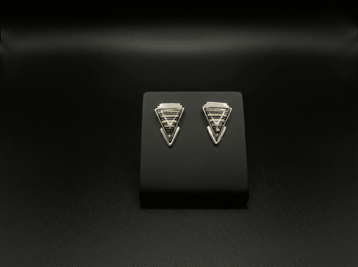Navajo White Buffalo Earrings — Humiovi Sedona