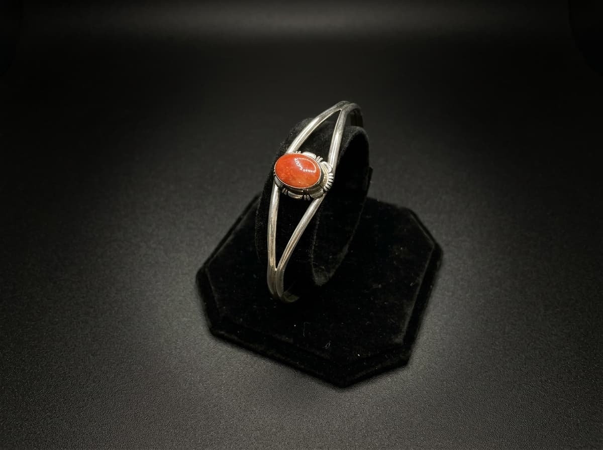 Sterling Silver Spiny Oyster Bracelet - Size 7 #053 - image 1 of 1