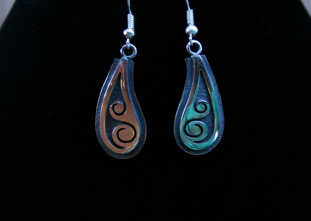 Hopi Water Earrings 1.5″ Oval Silver Matte